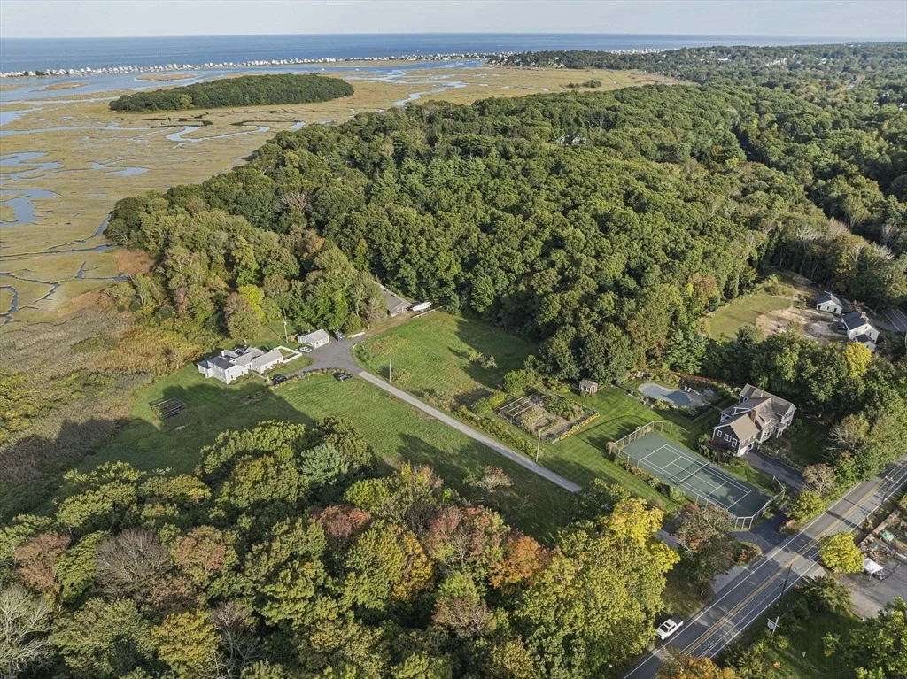 Photo of 570 Summer St  Lot 4