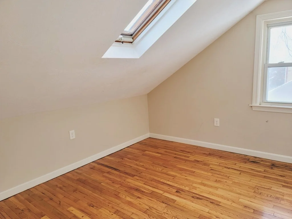 Photo of 34 Hallron St