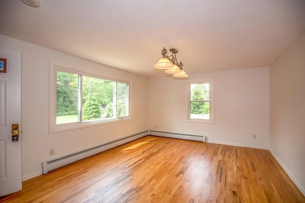 Photo of 8 Evergreen Terrace
