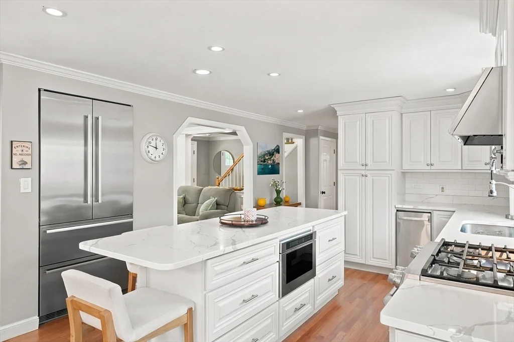 Photo of 67 Surrey Dr