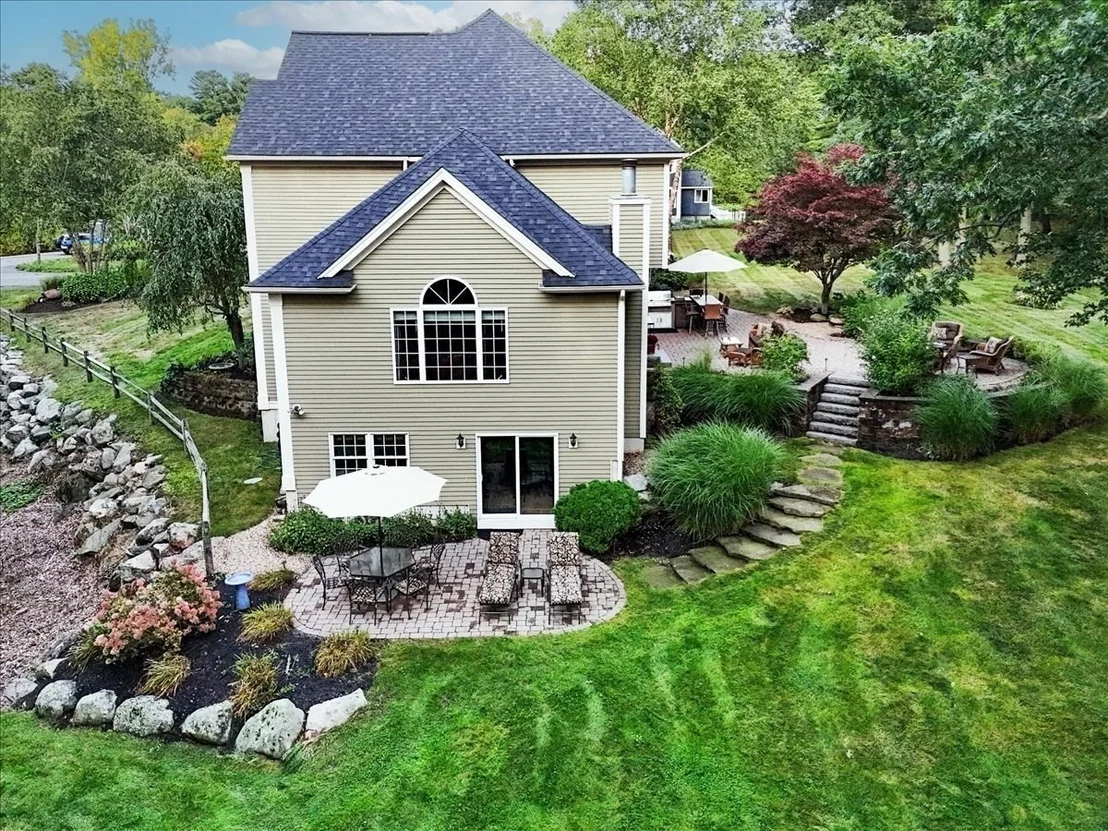 Photo of 5 Blais Farm Rd
