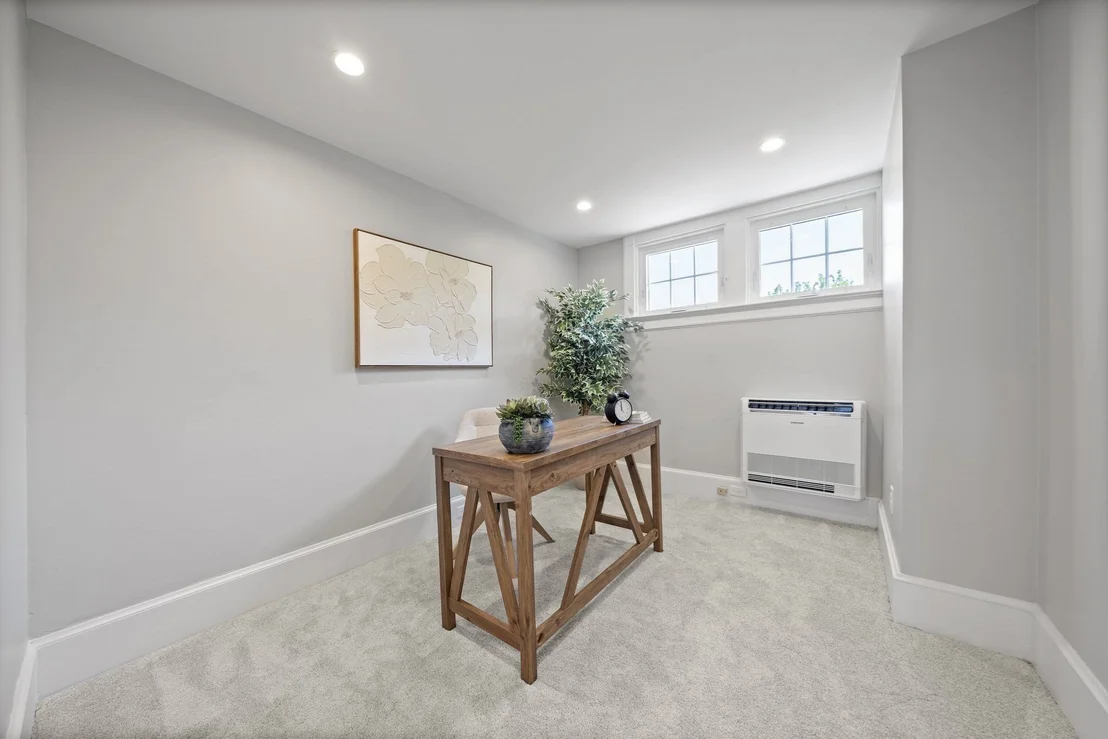 Photo of 4 Marconi Lane