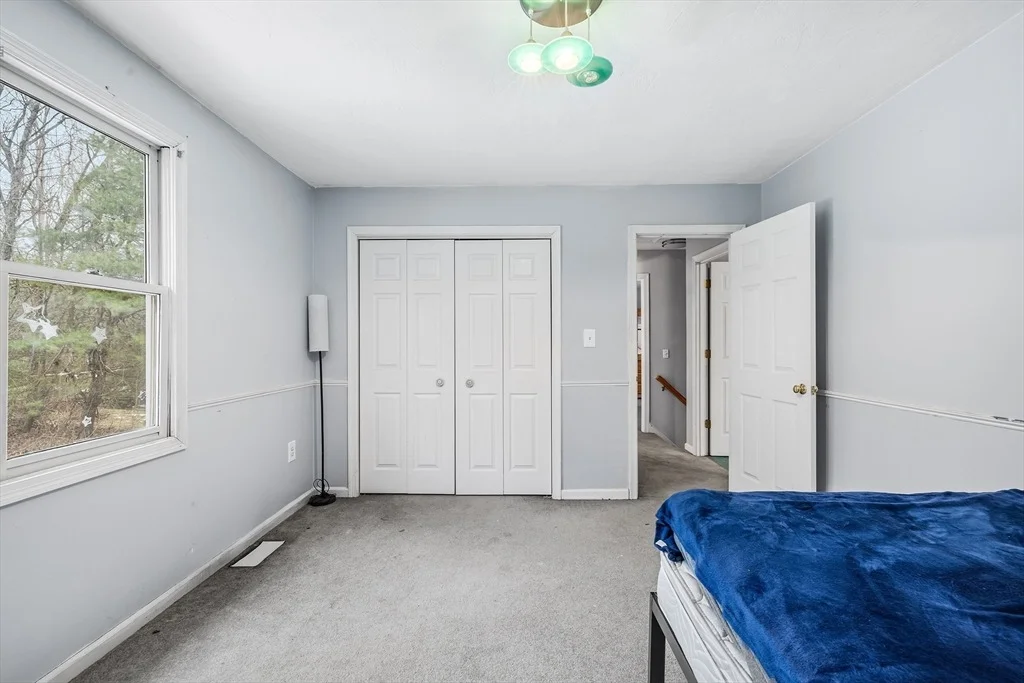 Photo of 4 Hillside Dr