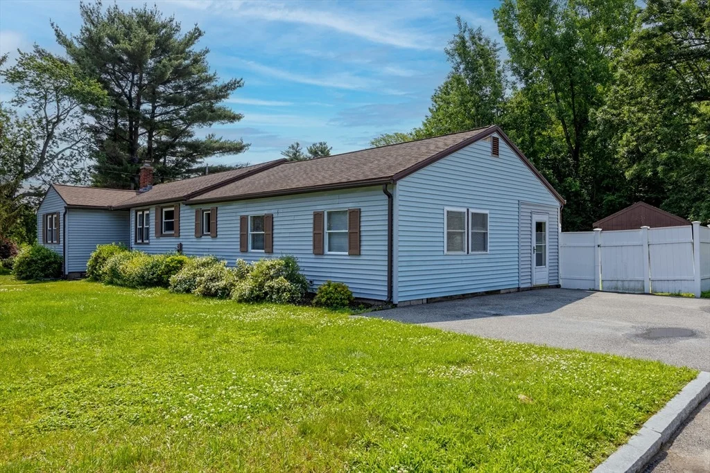 Photo of 121 Donlyn Drive