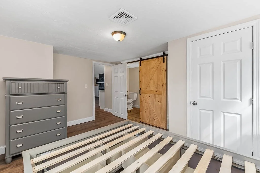 Photo of 28 Lakeview
