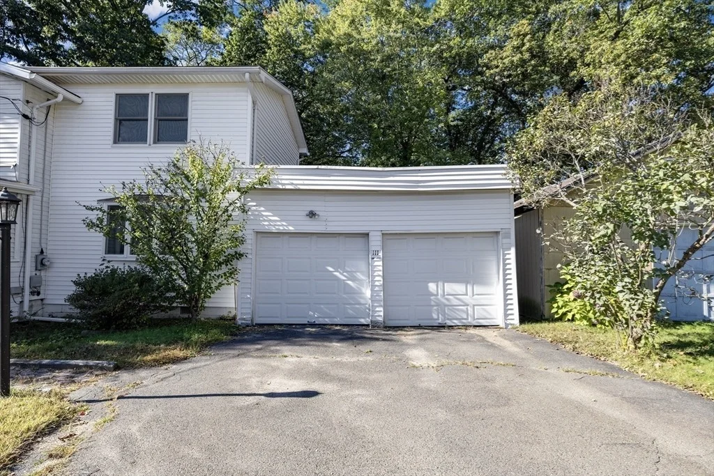 Photo of 111 Thaddeus St