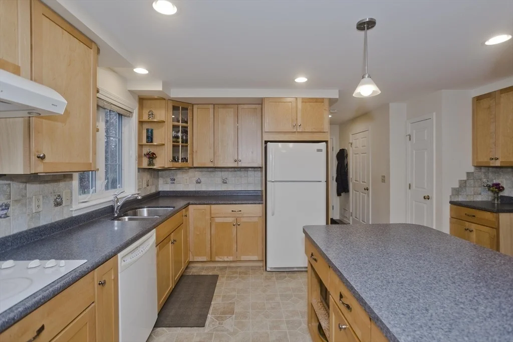 Photo of 11 Sheerman Ln