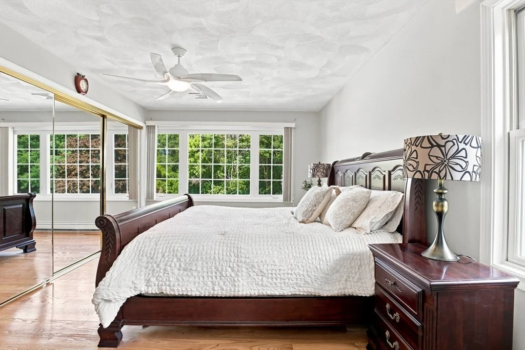 Photo of 9 Sullivan Cir