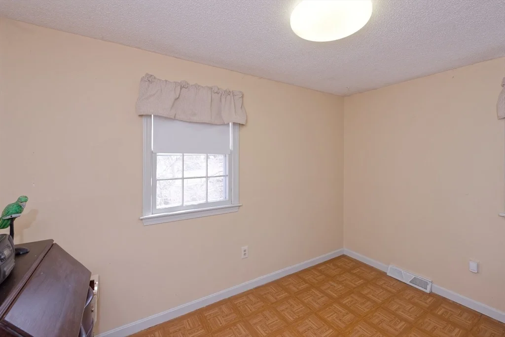 Photo of 415 Dailey Dr