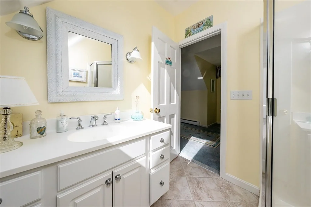Photo of 15 Long Pond Cir
