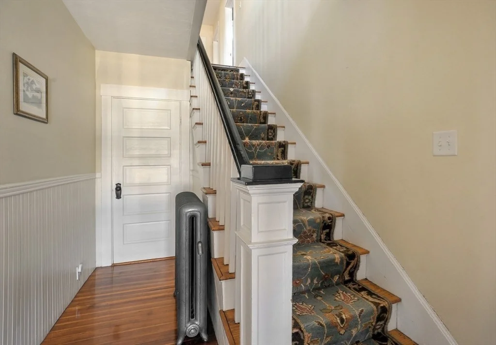 Photo of 30 Rockland Cir