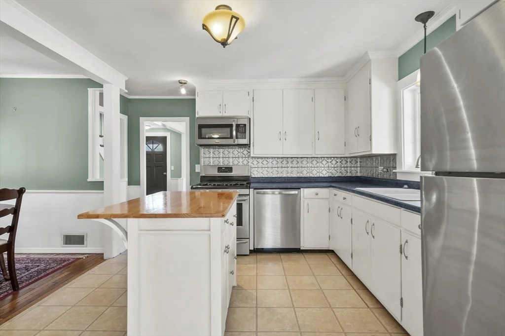 Photo of 6 Rockingham Street