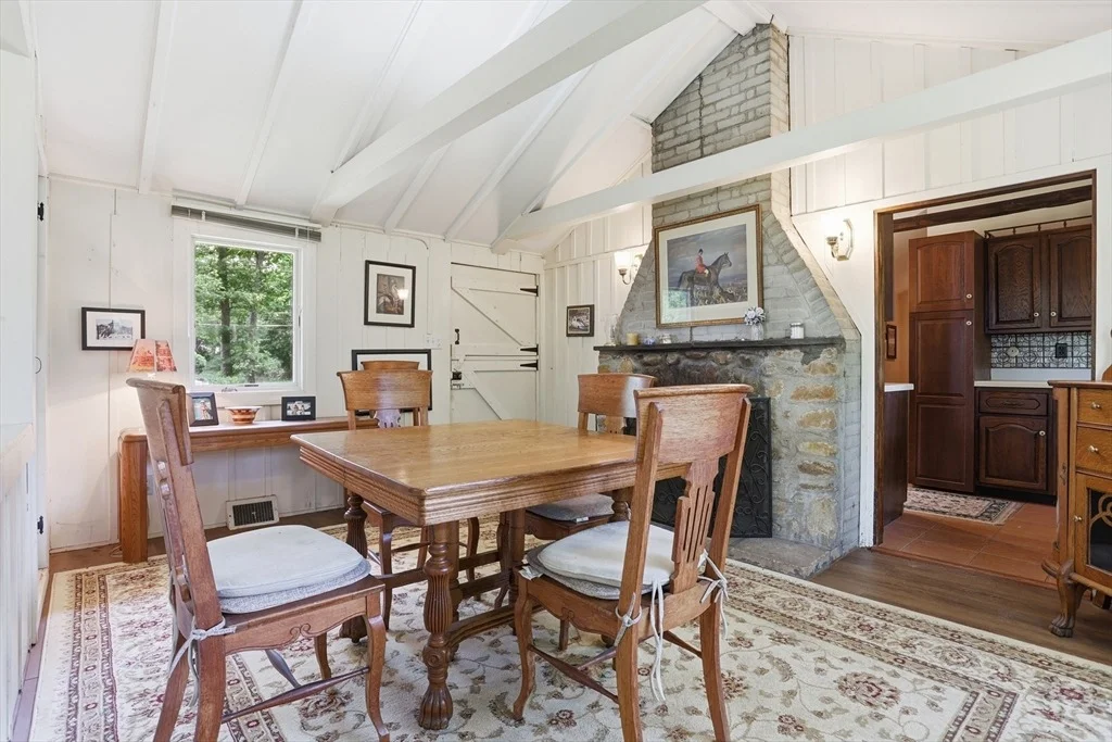 Photo of 24 Forest Rd