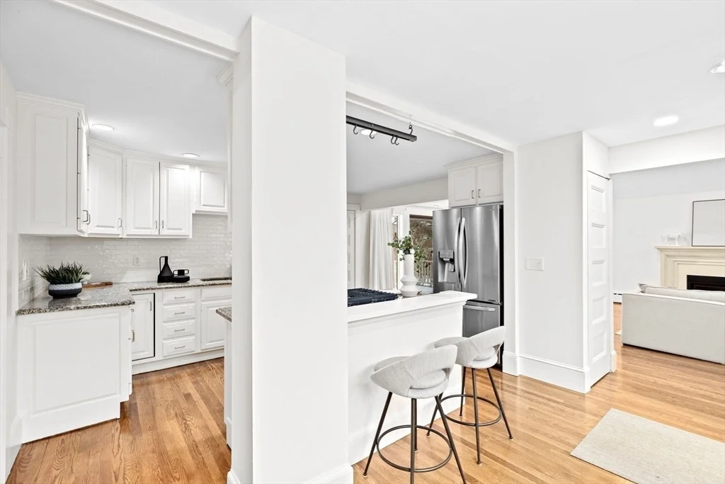 Photo of 90 Brook St