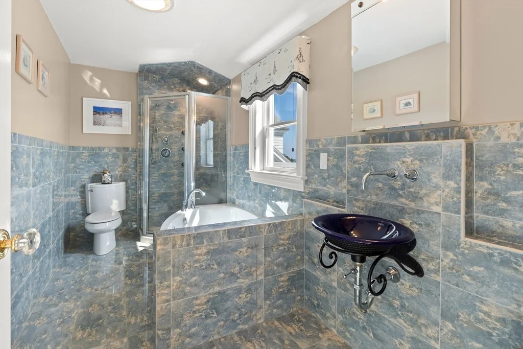Photo of 13 Phillips Ave