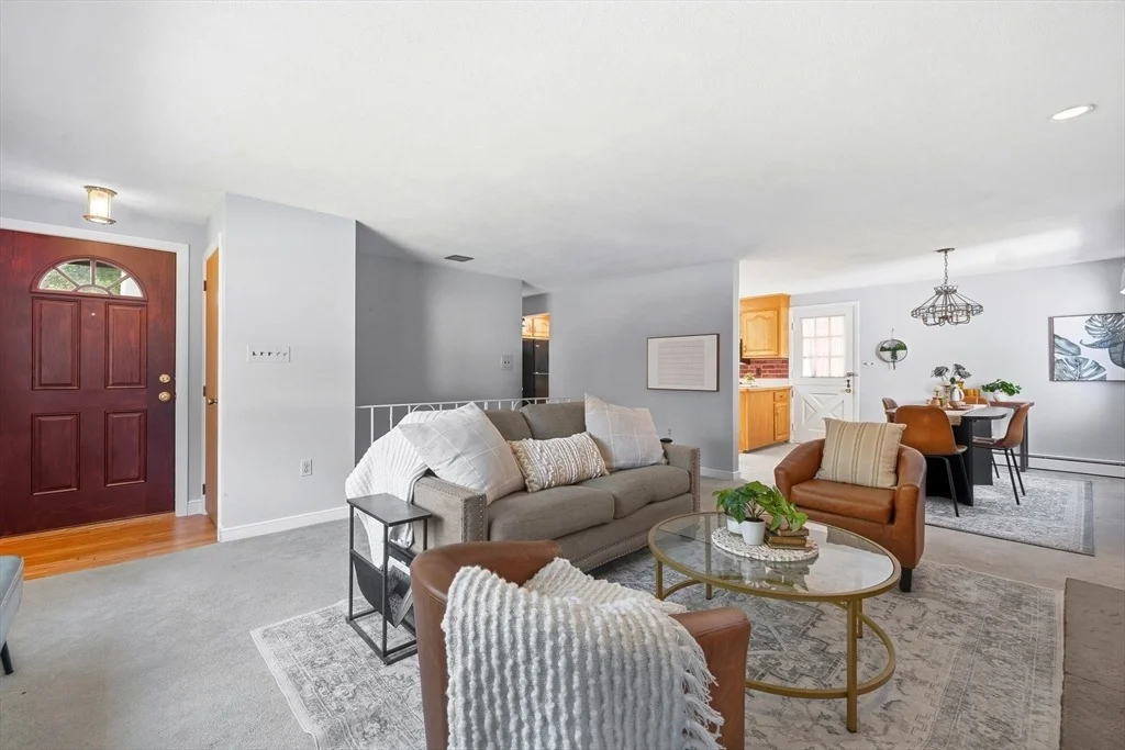 Photo of 23 Gloria Circle