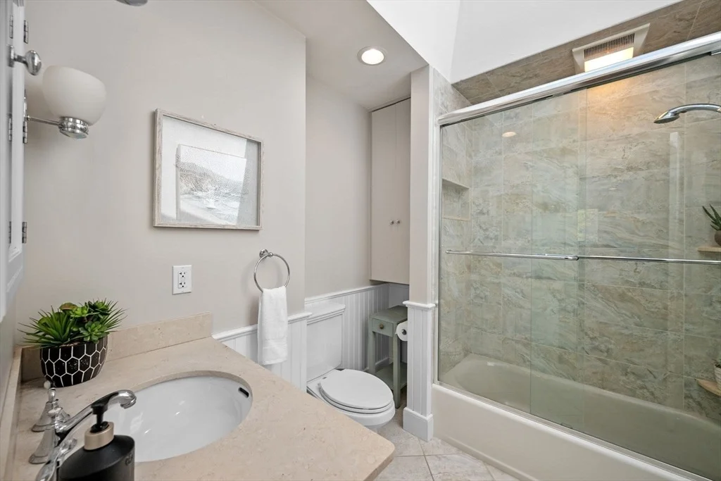 Photo of 11 Laurel Road