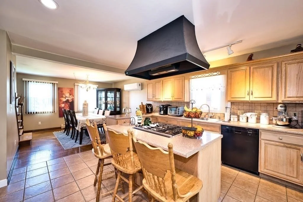 Photo of 70 River Road