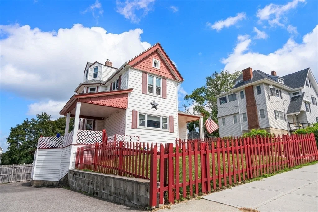 Photo of 116 French St