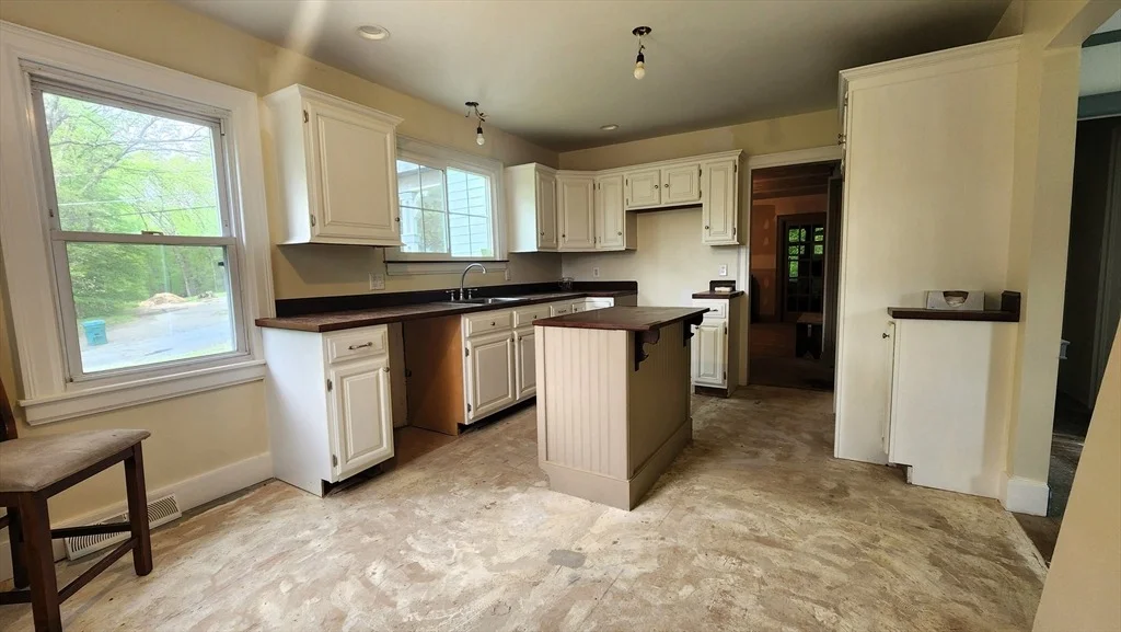 Photo of 72 Sylvan Rd