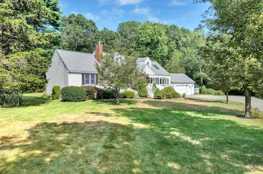 Photo of 443A North Road