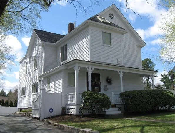 Photo of 268 Weston Rd