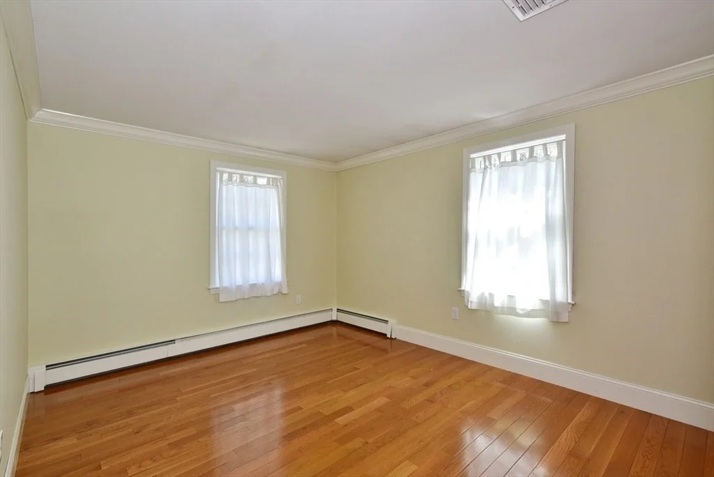 Photo of 5 Juniper Lane