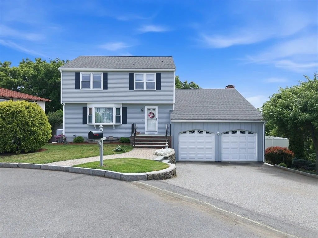 Photo of 12 Thomas Cir