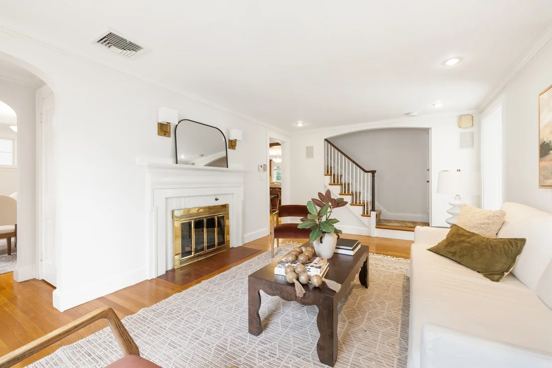 Photo of 57 Douglas Rd