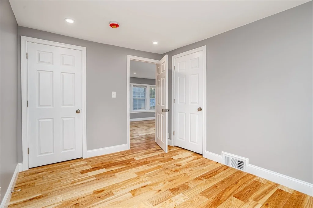 Photo of 104 Youngs Road