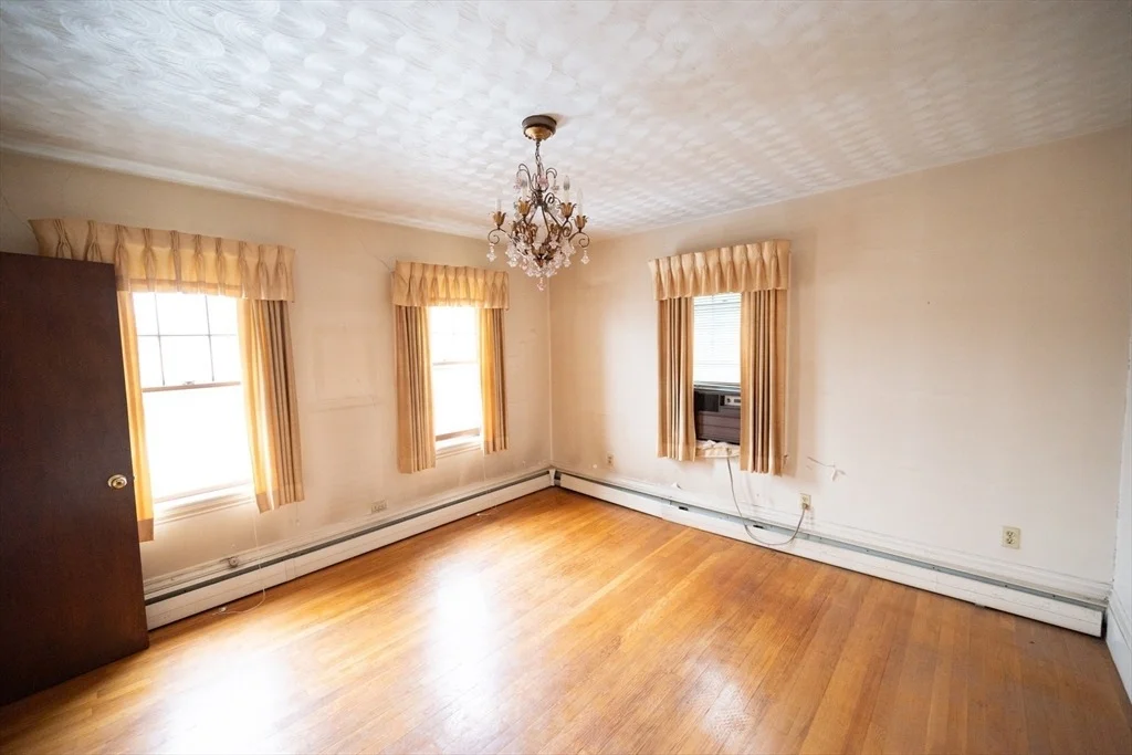 Photo of 102 Margin St