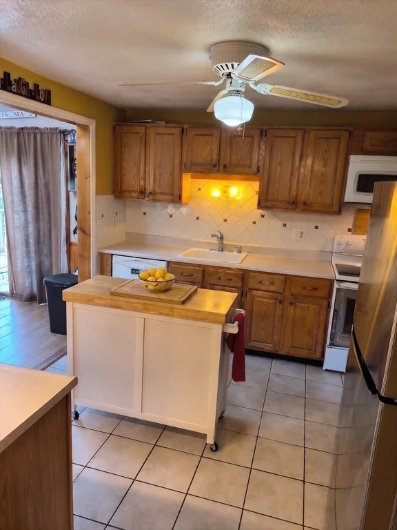Photo of 15 Pine Tree Dr