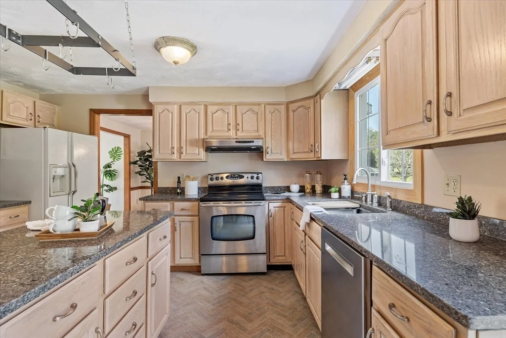 Photo of 17 Taft Rd