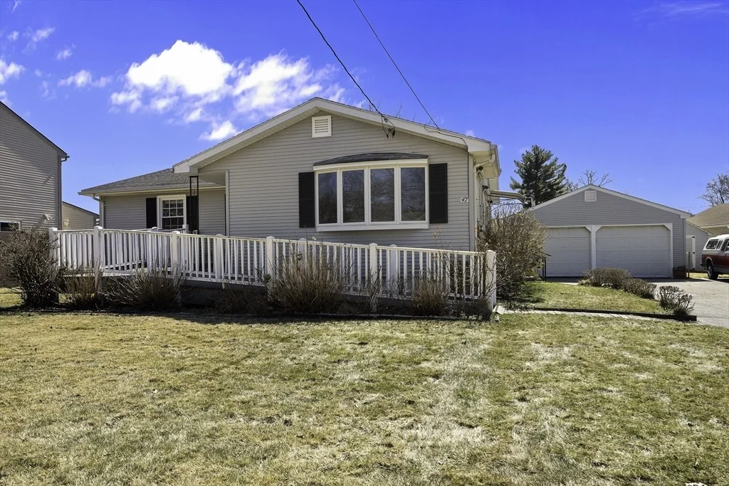 Photo of 47 Boucher Cir