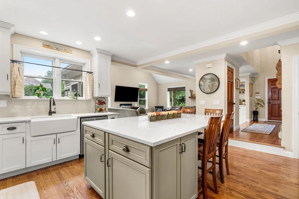 Photo of 145 Kimball Rd