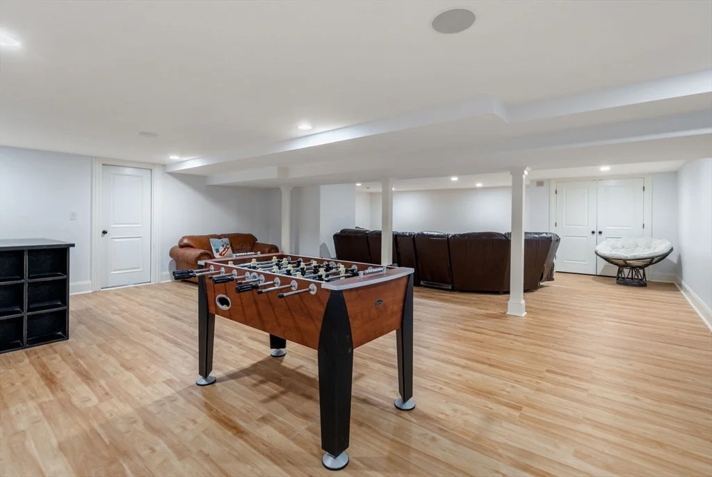 Photo of 80 Loring Road