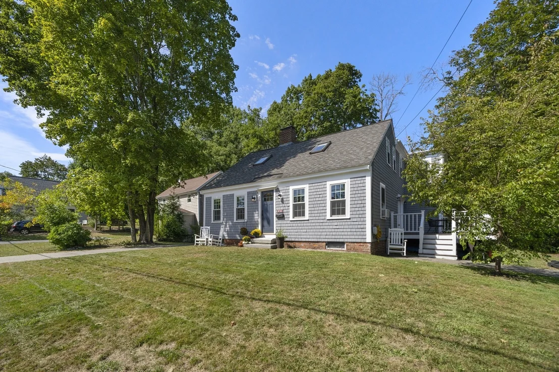 Photo of 35 Smith Pl