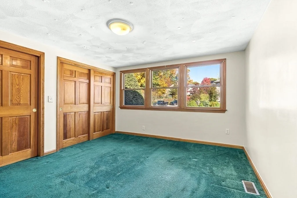 Photo of 1 Ludlow Ave