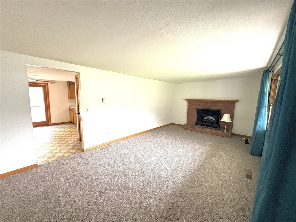 Photo of 135 Pelham Rd