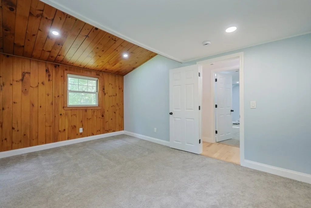 Photo of 25 Bailey Rd