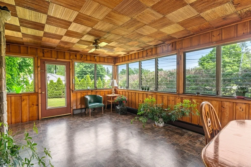 Photo of 16 Sheldon Ave