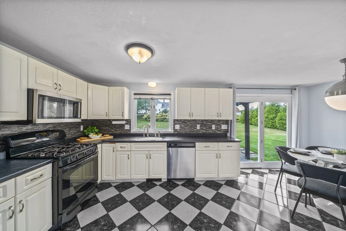 Photo of 27 Sparrow Rd