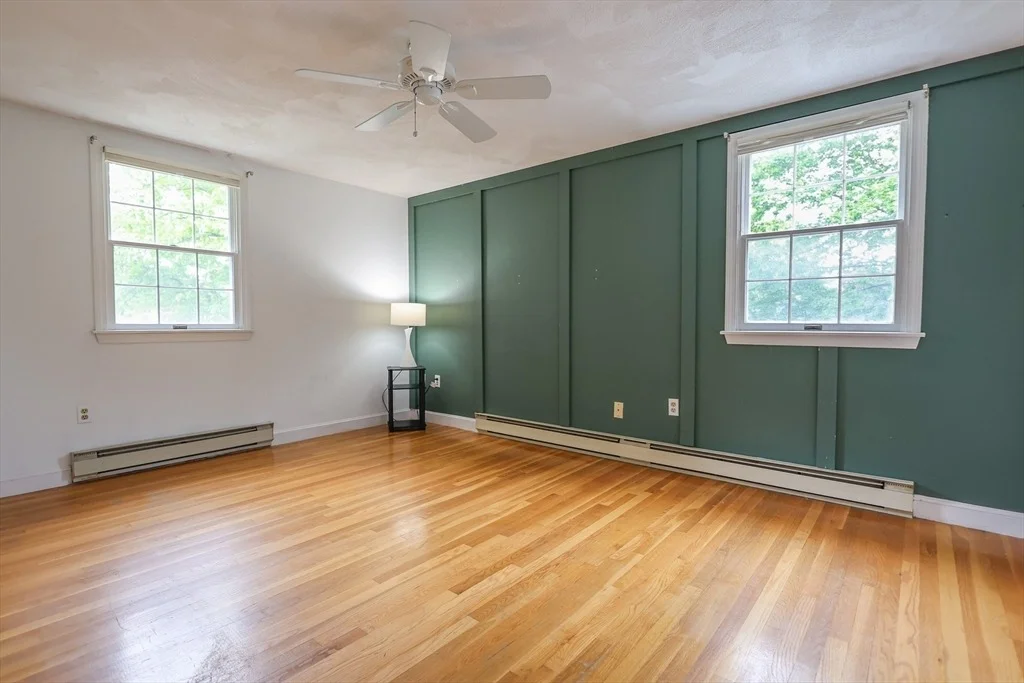 Photo of 10 Emile Circle