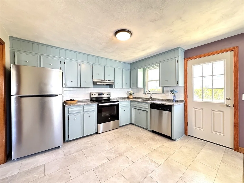 Photo of 14 Maxdale Road