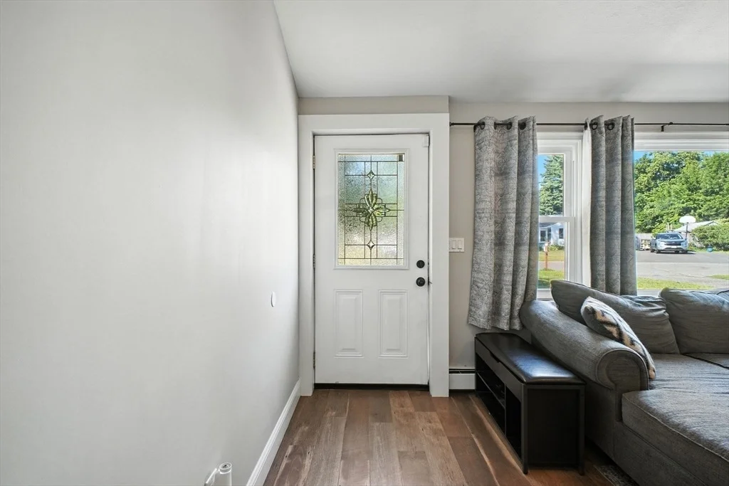 Photo of 19 Harbour Rd