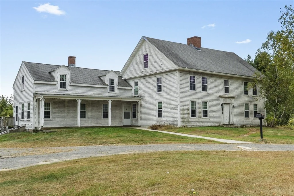 Photo of 340 Sturbridge Rd