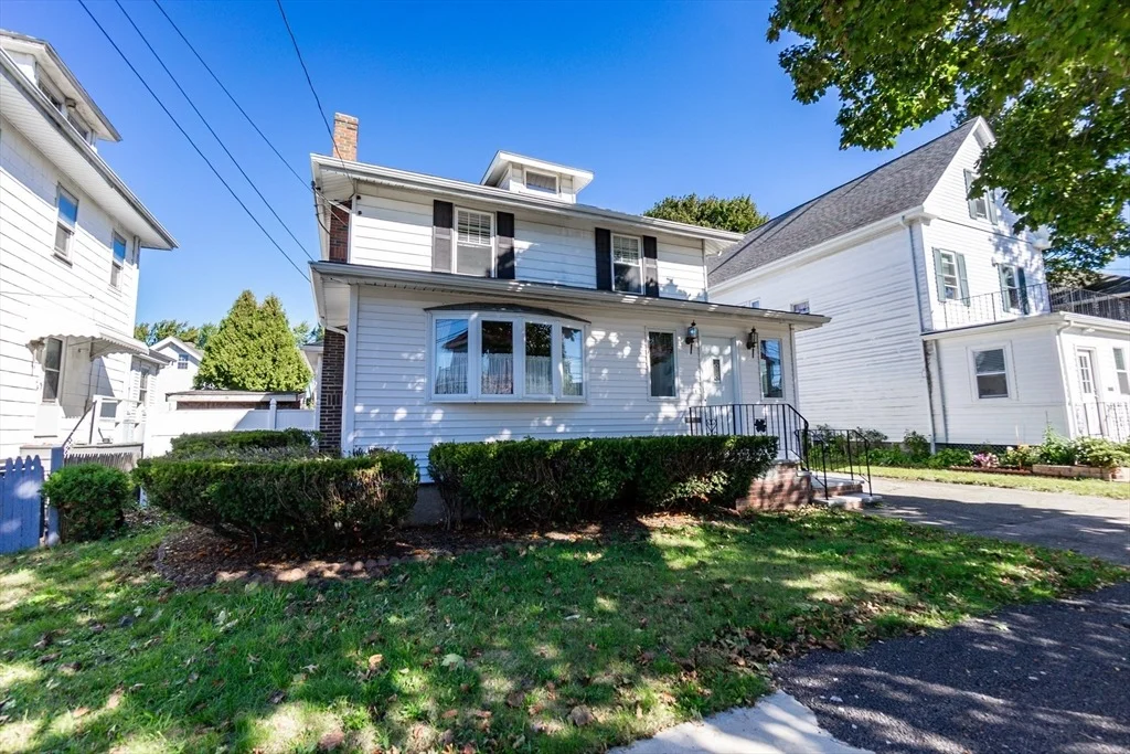 Photo of 140 Phillips St