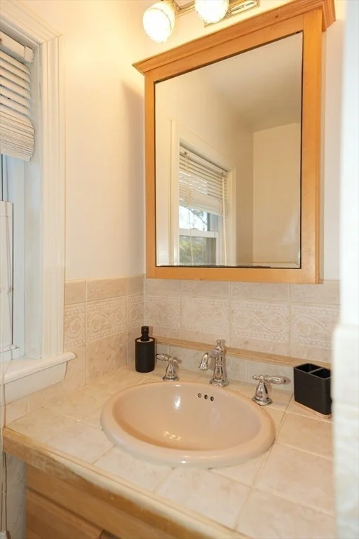 Photo of 105 Watson Rd