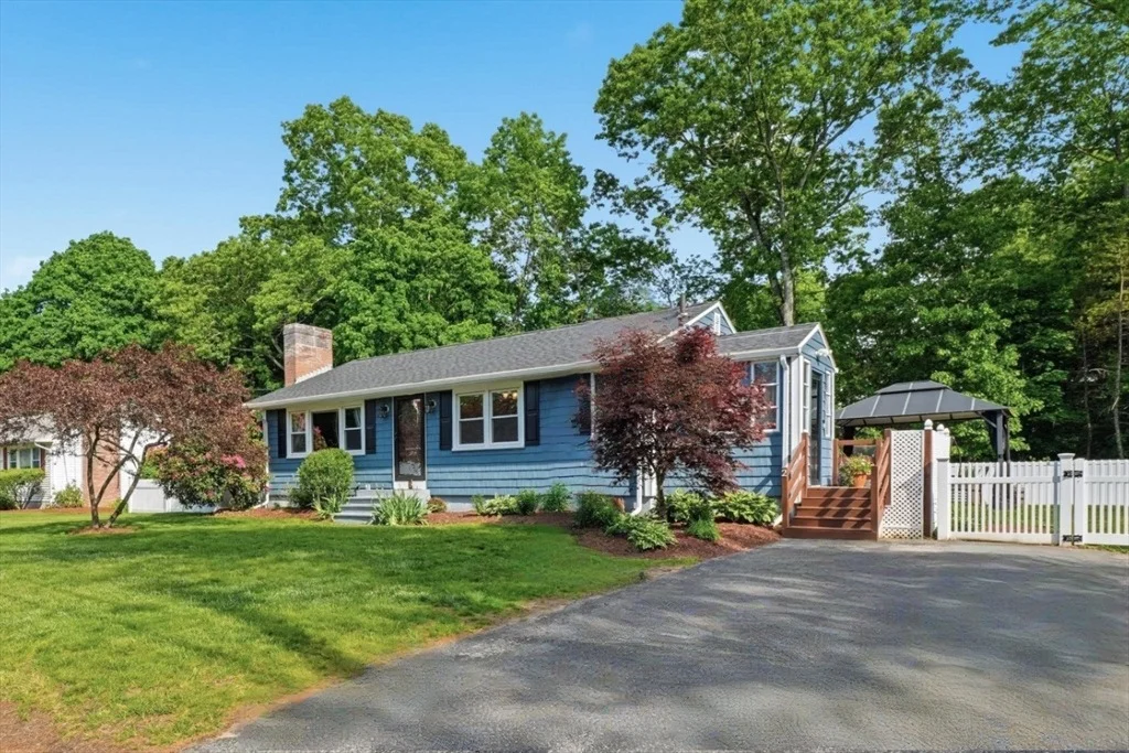 Photo of 2 Fairmeadow Rd