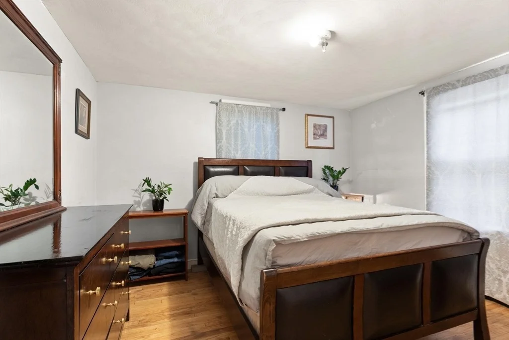 Photo of 24 Taylor Rd